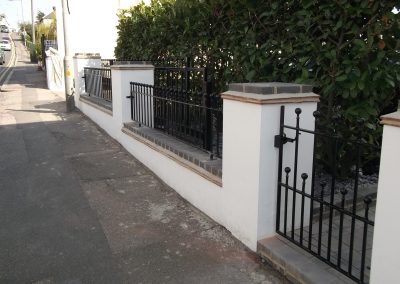 Victoria gates and railing with ball castings